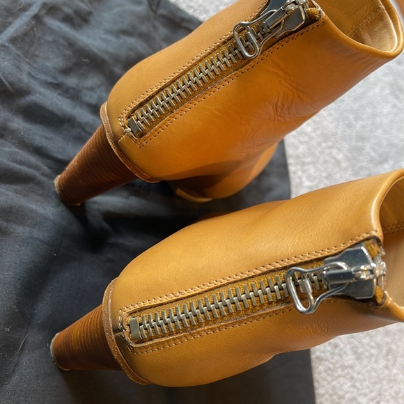 Acne studio leather boots - Picture 7 of 8